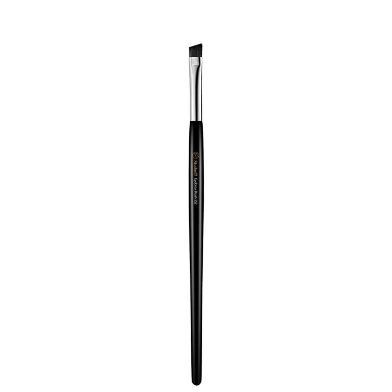 Studio17 Eyebrow Brush 352 — Скошений пензлик для макіяжу брів