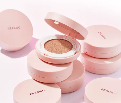 Peach C Focus On Air Velvet Cushion – кушон з вельветовим фінішем 01 Ivory