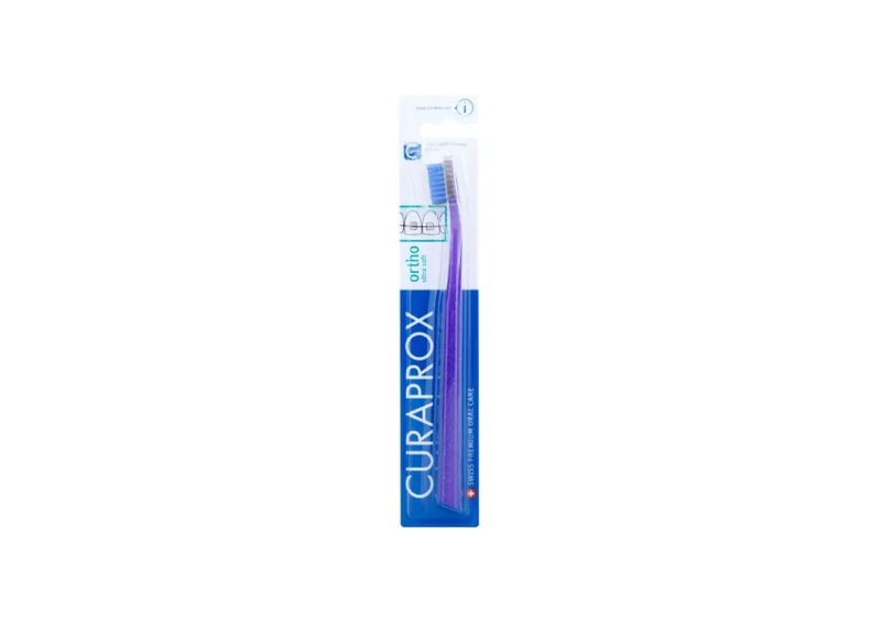 Ортодонтична зубна щітка CURAPROX Ortho Ultra Soft
