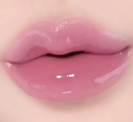 Etude Overglowy Tint – сяючий дзеркальний тінт для губ 10 Better Pink