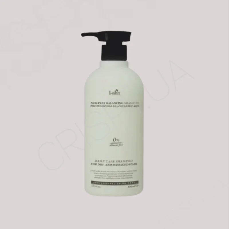 М'який шампунь для волосся з рослинними екстрактами Lador NewPlex Balancing Shampoo - 530 мл