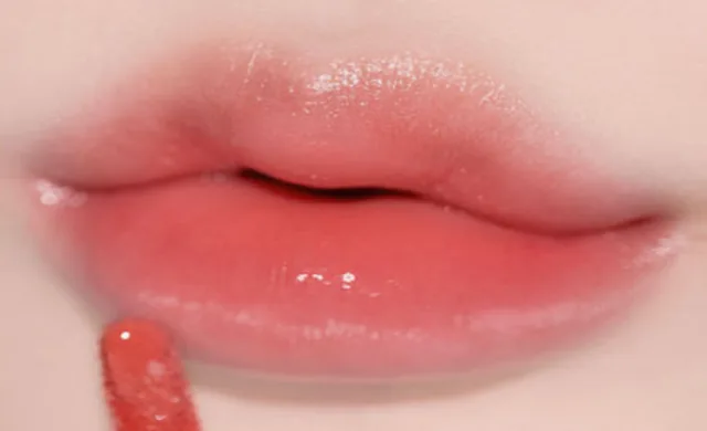 ALTERNATIVESTEREO Lip Potion Aqua Glow – зволожуючий блиск-тінт для губ #03 Sugar Rose