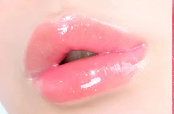 ALTERNATIVESTEREO Lip Potion Milk Pearl Gloss – перламутровий блиск для об'єму губ 02. Pink Moon (термін придатності до 02.12.2026)