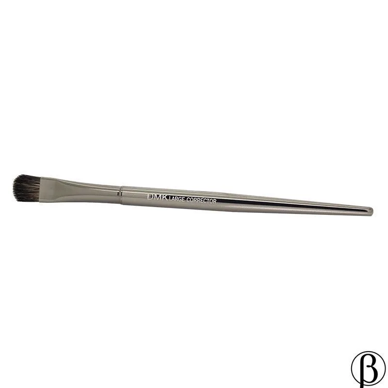Large Corrector brush | пензлик для макіяжу DMK