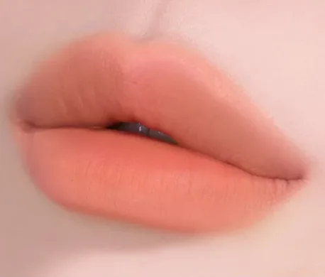CLIO Volumate Blur Tint – вельветовий матовий тінт 100 Fluffy Ginger (УЦІНКА: термін придатності до 28.04.2027)