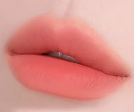CLIO Volumate Blur Tint – вельветовий матовий тінт 101 Cotton Tangerine (УЦІНКА: термін придатності до 28.04.2027)