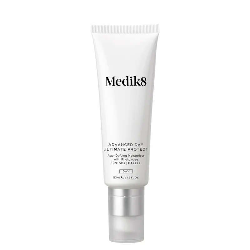 Medik8 Advanced Day Total Protect — Зволожуючий сонцезахисний крем SPF