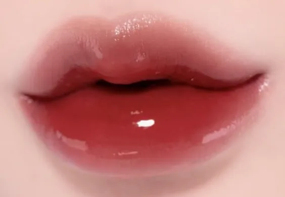 Coralhaze glow lock jelly tint – сяючий тінт для губ #110 chilling