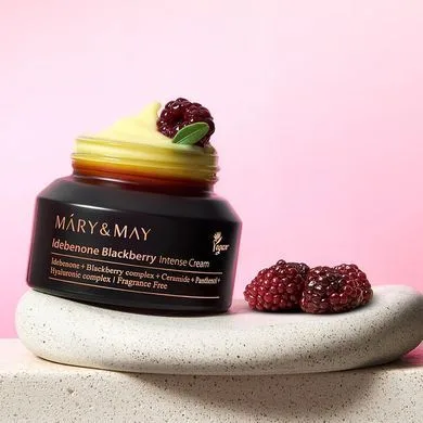 Увлажняющий крем с антиоксидантами - Mary & May Idebenone+Blackberry Complex Intensive Total Care Cream, 70 мл