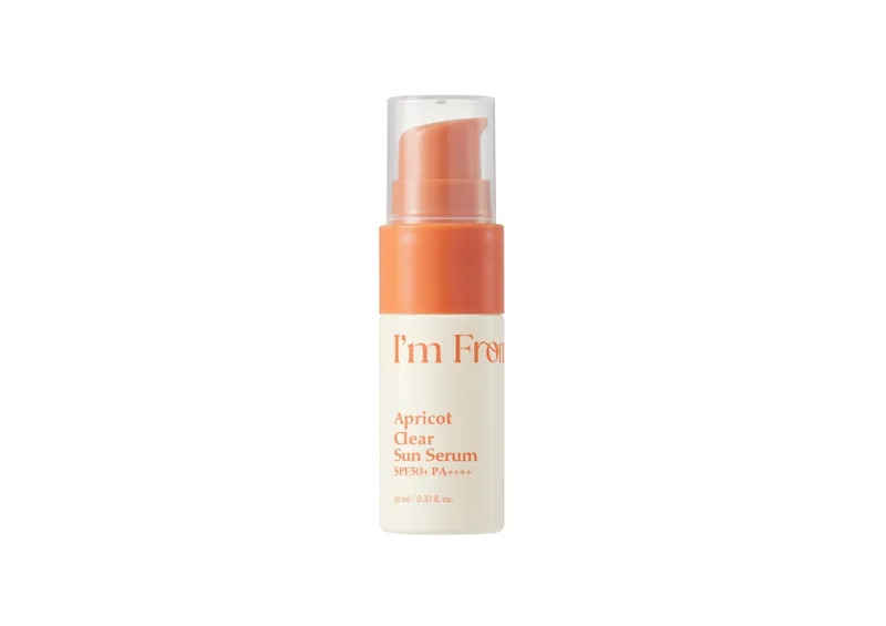 Сонцезахисна сироватка з абрикосом I'M FROM Apricot Clear Sun Serum SPF50+ PA++++ для природної засмаги та щоденного захисту