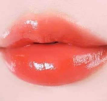 TOCOBO Glass Tinted lip Balm – глянцевий бальзам для губ 013 Tangerine Red (термін придатності до 05.06.2027)