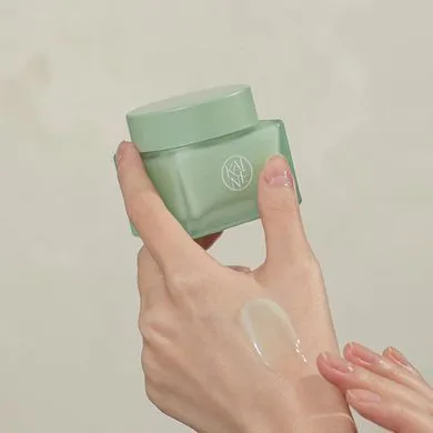 KAINE Green Calm Aqua Cream – зволожуючий гель-крем з пантенолом ПРОБНИК 1 мл