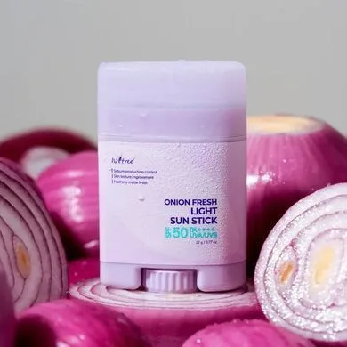 Isntree Onion Fresh Light Sun Stick – сонцезахисний стік для жирної шкіри SPF50+ PA++++
