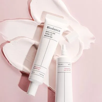 BIODANCE Skin Glow Tone Up Booster – база для вирівнювання тону з рожевим підтоном 30 мл