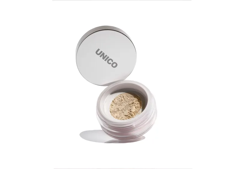 Бежева відтіночна фінішна пудра для обличчя UNICO Setting & Finishing Powder Eclair 10 г