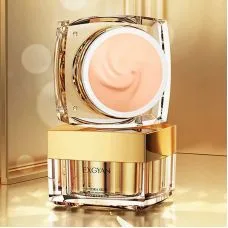 Увлажняющий BB-крем с гиалуроновой кислотой EXGYAN Hydra Skin Essence Foundation Cream (30г)