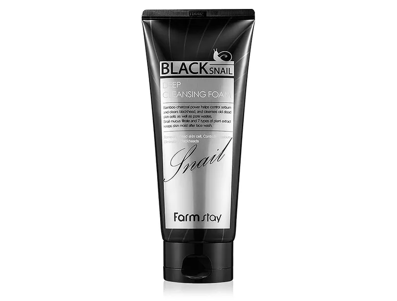 Зволожуюча пінка для обличчя з муцином чорного равлика FarmStay Black Snail Deep Cleansing Foam, 180мл