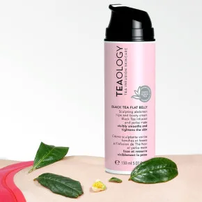Підтягуючий крем для тіла з настоєм чорного чаю Teaology Black Tea Flat Belly Cream