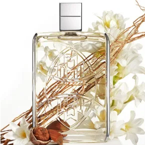 Парфумована вода Vibrant Tuberose