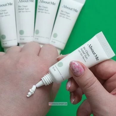 About Me Be Clean Relief Vegan Sunscreen SPF50+ PA++++ мінеральний сонцезахисний крем 10 мл