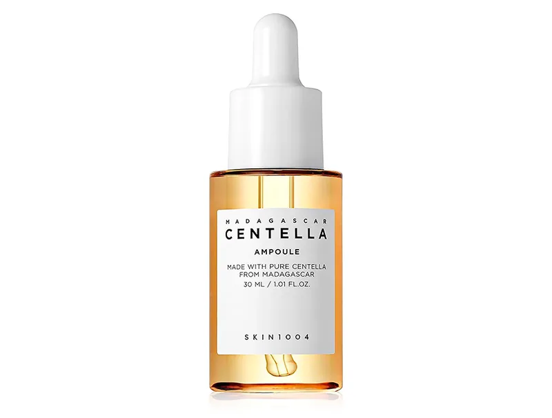 Заспокійлива сироватка для обличчя з екстрактом центелли SKIN1004 Madagascar Centella Ampoule