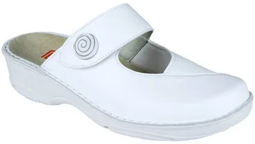 Женские босоножки