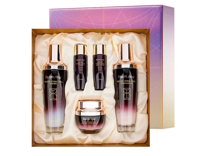 Відновлюючий набір засобів для обличчя з ліфтинг-ефектом FarmStay Grape Stem Cell Skin Care