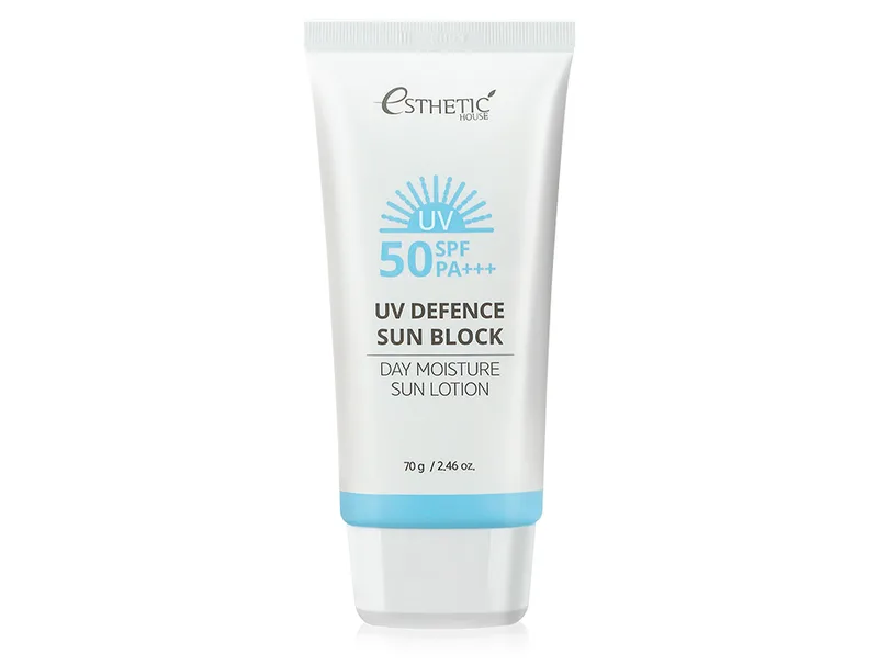 Сонцезахисний лосьйон для обличчя та тіла Esthetic House UV Defence Sun Block Day Moisture Sun Lotion SPF 50+ PA+++, 70г