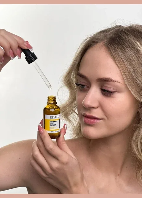 Сироватка для обличчя Vitamin С 15% 30 мл REVUELE Сироватка для обличчя (322063859)