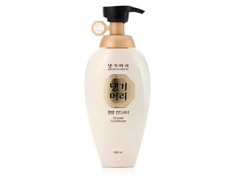 Трав'яний кондиціонер для пошкодженого волосся Daeng Gi Meo Ri Oriental Conditioner For Damaged Hair, 500мл