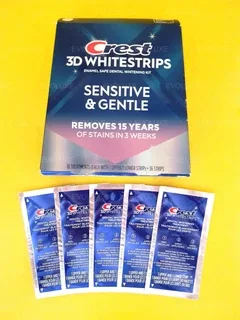Відбілювальні смужки для зубів Crest 3D Whitestrips Sensitive & Gentle, 5 пакетиків (10 смужок)