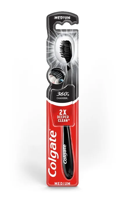 Зубна щітка Colgate 360º Деревне вугілля багатофункціональна середньої жорсткості 1 шт