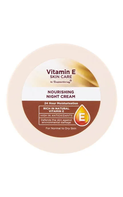 Крем для обличчя зволожувальний нічний Superdrug Vitamin E для нормальної та сухої шкіри 100 мл