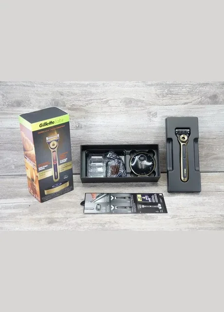Станок для гоління з підігрівом Labs Heated Razor Starter Kit золотистого кольору + 5 картриджів Gillette (316324015)
