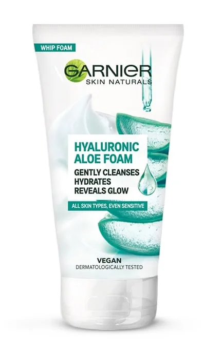 Пінка очищаюча Garnier Skin Naturals Алое Гіалуронова для нормальної та чутливої шкіри 200 мл