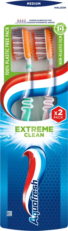 Набір зубних щіток Aquafresh Extreme Clean середня жорсткість 2 шт.