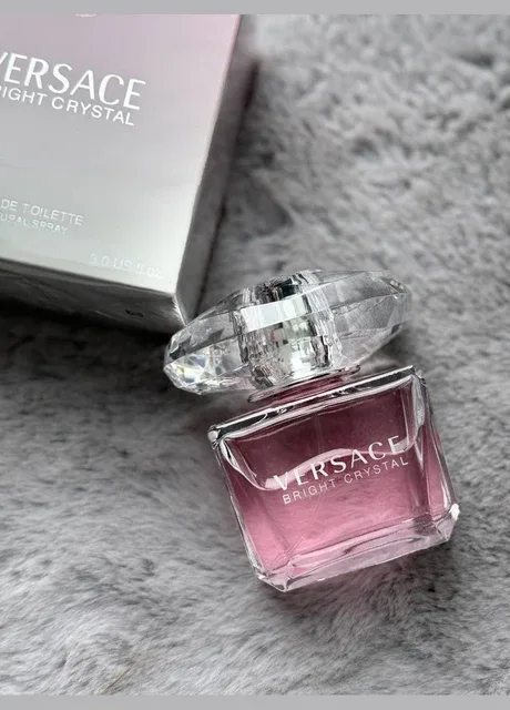 Парфумована вода жіноча в стилі Versace Bright Crystal, 90 мл No Brand (315930905)