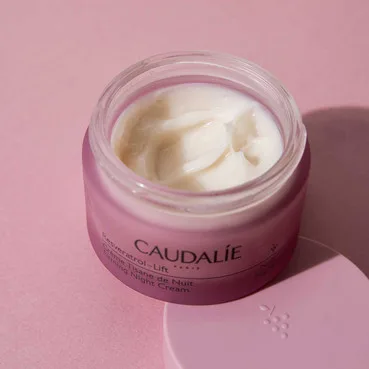 Крем для обличчя нічний з екстрактами трав Caudalie Resveratrol Lift Night Cream