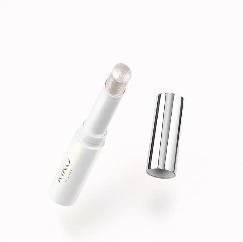 Тіні для очей Kiko Milano snow-kissed holiday icy charm eyeshadow stick 01 (35017858)