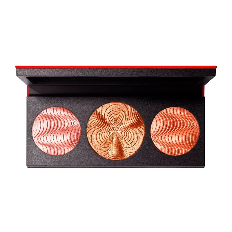 MAC Step Bright Up Extra Dimension Skinfinish medium-deep
