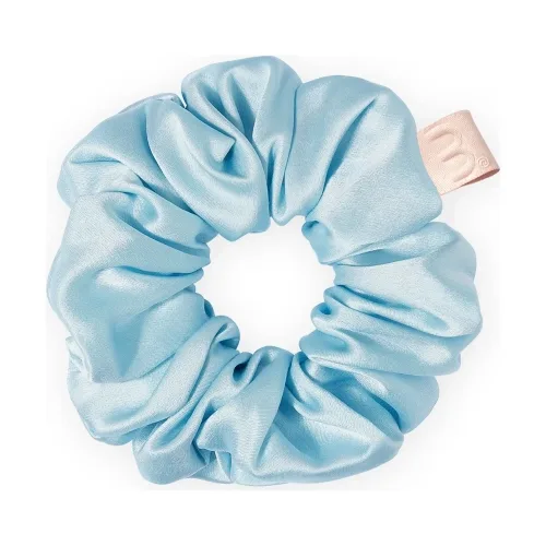 Об'ємна шовкова резинка MON MOU Silk Large Scrunchie — відтінок Baby Blue Baby Blue