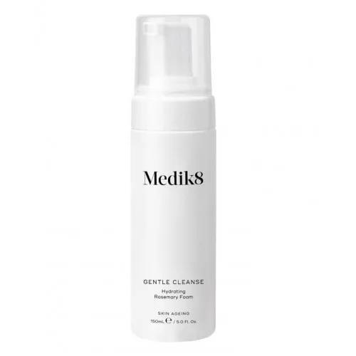 Очищаюча пінка для всіх типів шкіри - Medik8 Gentle cleanse