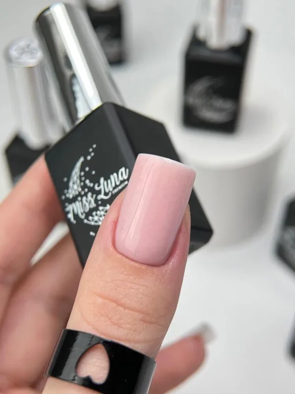 База камуфлююча з шимером Make up shimmer base 06 10 мл