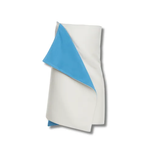 Рушник для тіла з шовку та мікрофібри молочний - MOLODO Silk &amp; Microfibre Towel Off White