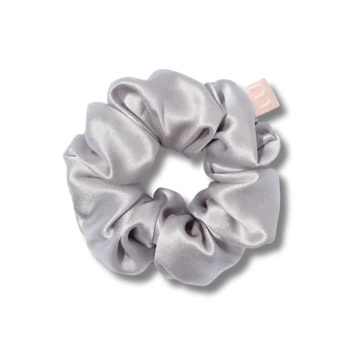 Об'ємна резинка для волосся перлинно-сіра - MON MOU Silk Large Scrunchie Pearl Gray 80ml