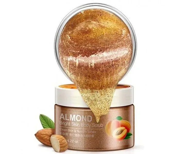 Скраб для тіла мигдальний BIOAQUA Body Scrub Almond (120г)