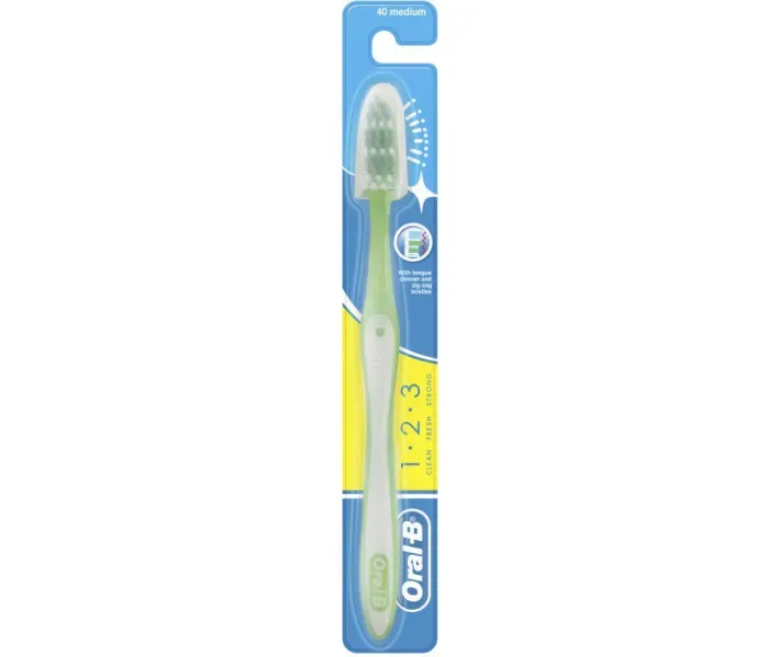 Зубна щітка Oral-B 3-Ефект Fresh Strong 1-2-3 середня, 1 шт (3014260808105)