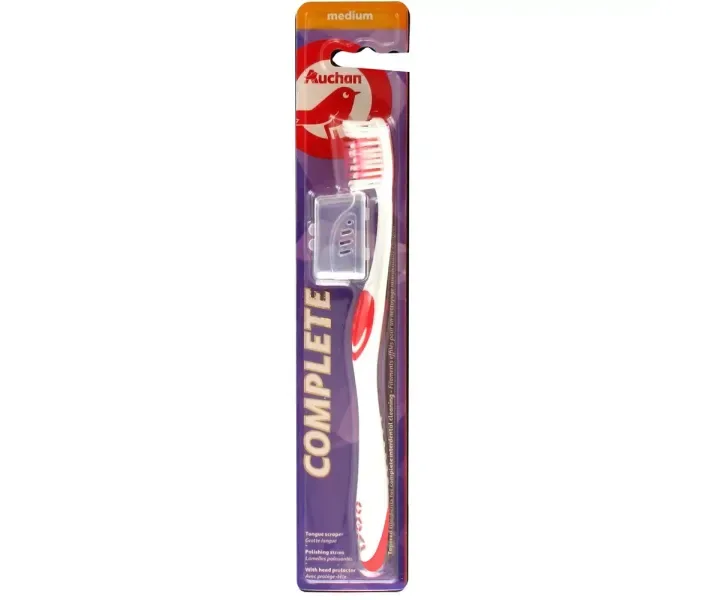 Зубная щетка Auchan Complete Medium, с колпачком