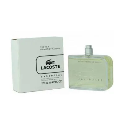 Lacoste Essential