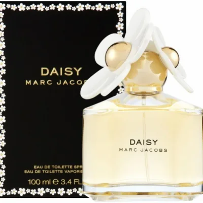 Marc Jacobs Daisy